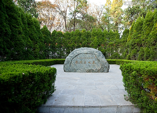 西安鳳棲山墓園怎么樣受歡迎