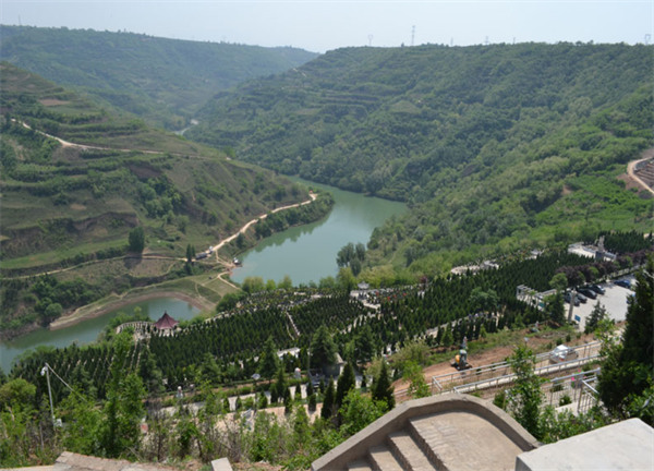 西安鯨魚溝高橋墓園怎么樣風(fēng)水好嗎？